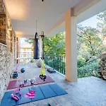 Macera Con Palestra E Golf