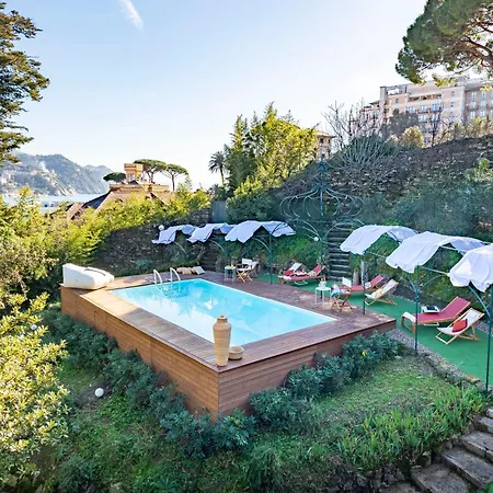 Macera Con Palestra E Golf Reste Italy *