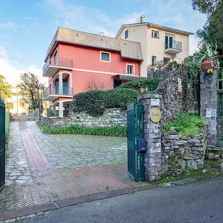 Macera Con Palestra E Golf Reste Italy Rapallo